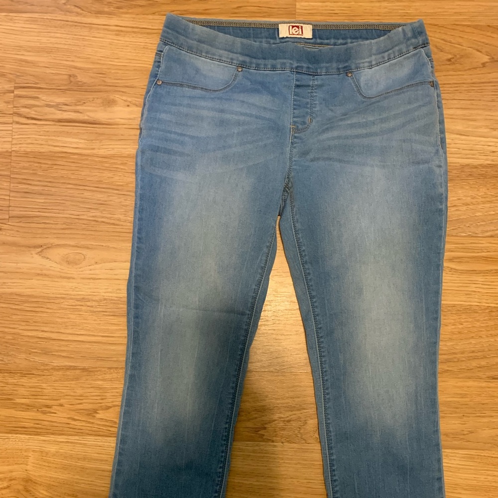 LEI size 5 jeggings